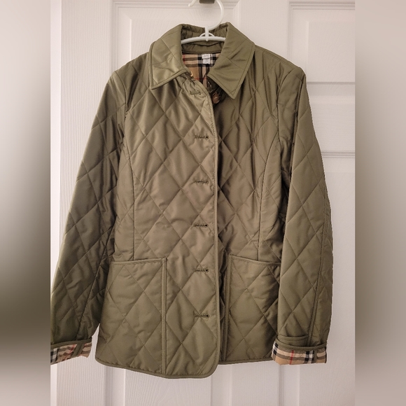 Burberry quilted jacket - Picture 1 of 4